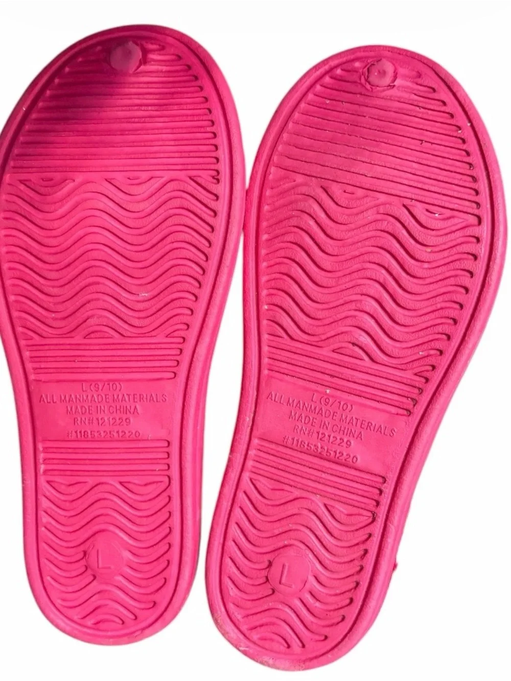 Rampage Pink Tie Dye Print Water Shoes Girl’s Size 9/10 NWT